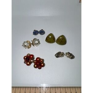 Lot Of (5) Vintage Clip On Earrings - Sarah Cov Hong Kong And Some Unmarked
